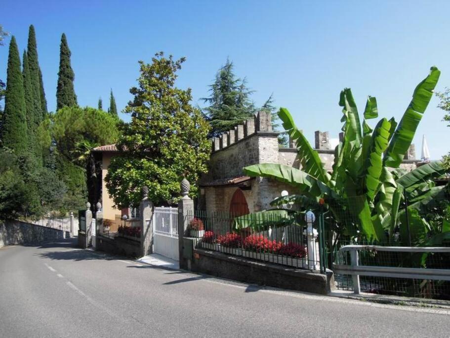 Villa Pinetina Гарньяно Экстерьер фото
